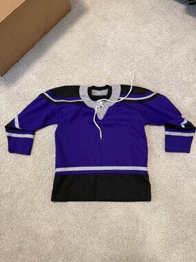 Vintage CCM Blank Hockey Jersey – Purple/Silver/Black (Boys L/XL)